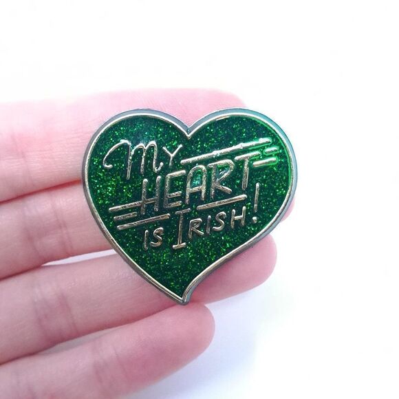 Vintage My heart is Irish Green Glitter Heart Brooch, St Pattys Patricks Day - Picture 3 of 5